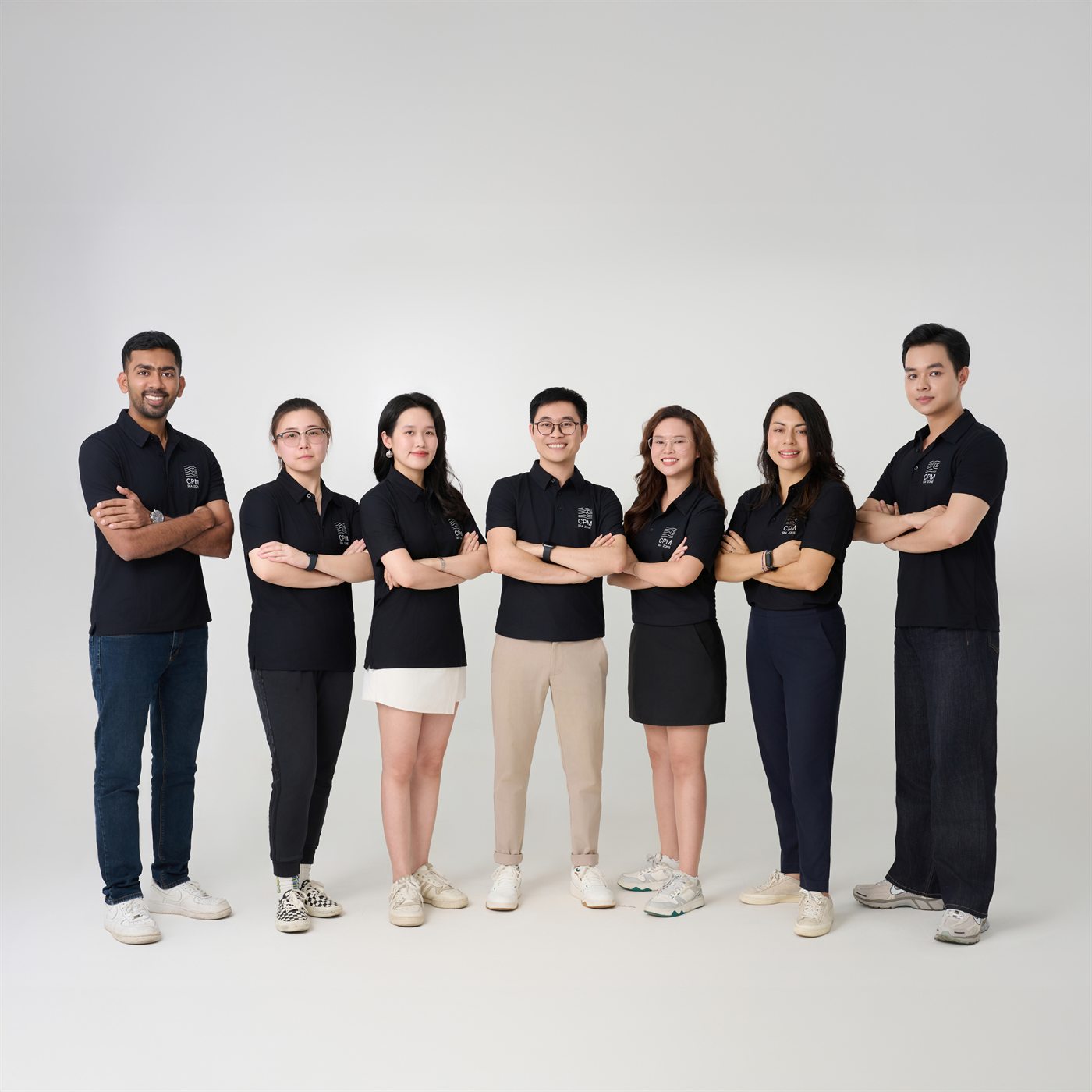 CBM Seazone corporate team portrait by Leici